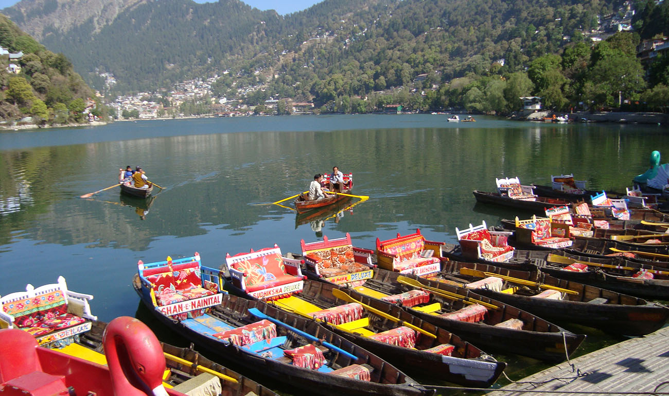 Himachal With Golden Temple Tour by Car